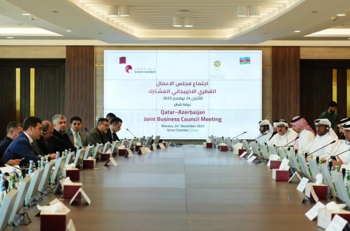  Erstes Treffen des Gemeinsamen Wirtschaftsrates Katar-Aserbaidschan fand in Doha statt 