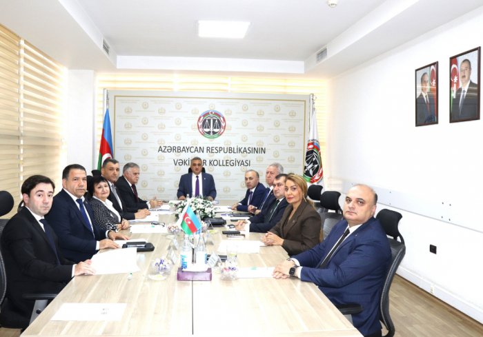 Vəkillər Kollegiyası Rəyasət Heyətinin növbəti iclası keçirilib  
