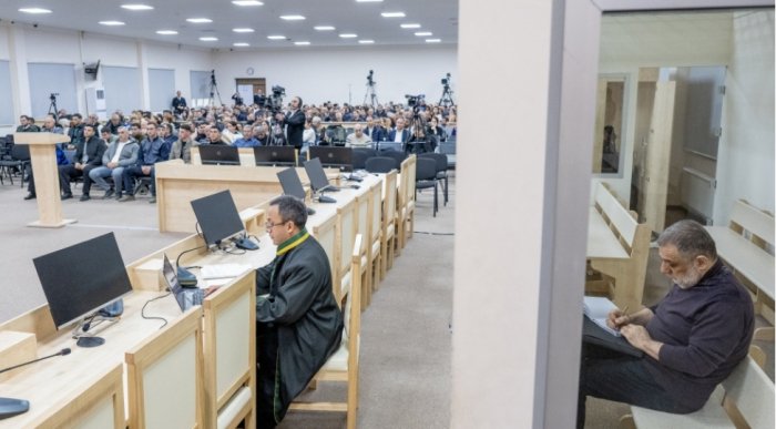    Vardanyanın məhkəməsində zərərçəkmiş şəxslərin ifadələri dinlənilib  
   