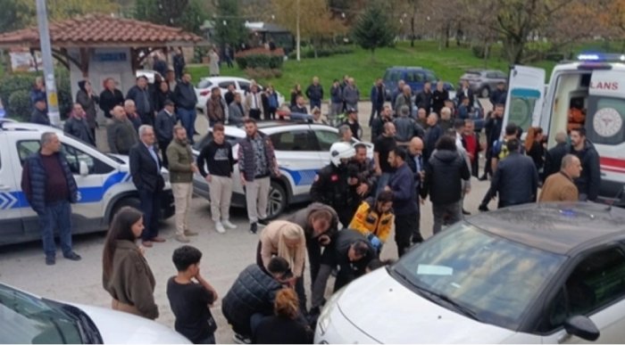 Türkiyədə silahlı insident olub, xəsarət alanlar var  
