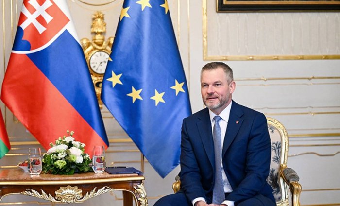 Slovakiya Prezidenti Azərbaycana rəsmi səfərə dəvət olunub  
