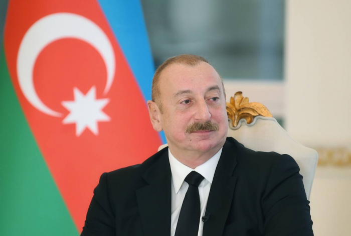    Prezident konqres iştirakçılarına müraciət ünvanlayıb   