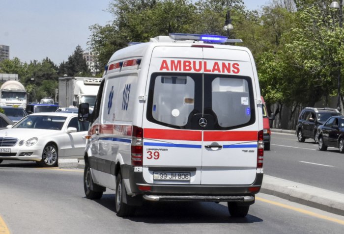 Şəmkirdə avtobus kanala aşıb:    12 yaralı   