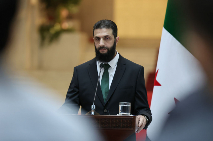    Əhməd Əl Şaraa:    "İsrailin demilitarizasiya tələbləri Suriyanı təhlükəli vəziyyətə salır"  
