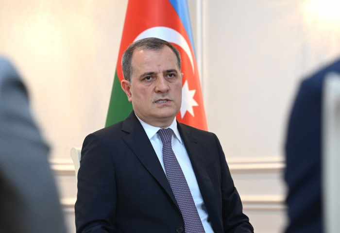 Azərbaycan Suriyaya 200 ton yardım göndərib