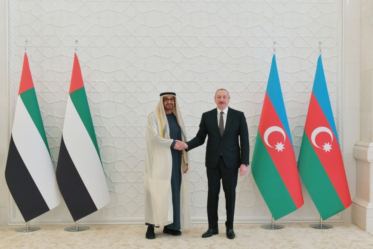 Azerbaijani President congratulates UAE counterpart on Independence Day 