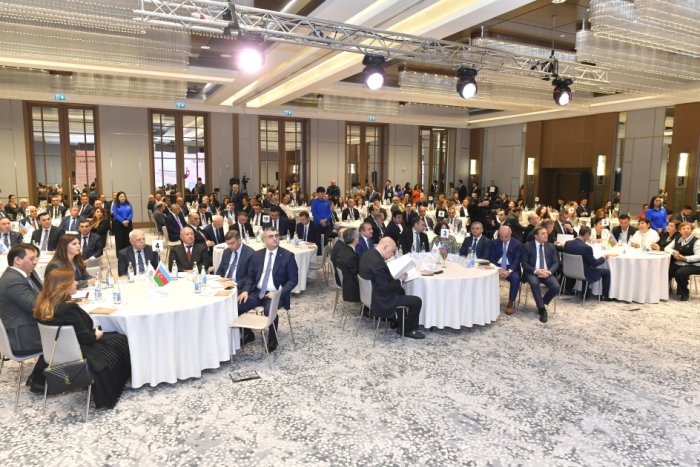 Mədəniyyət İşçiləri Həmkarlar İttifaqının 120 illiyi qeyd olunub  
