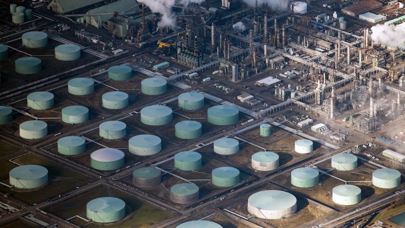 Oil prices rise in global markets