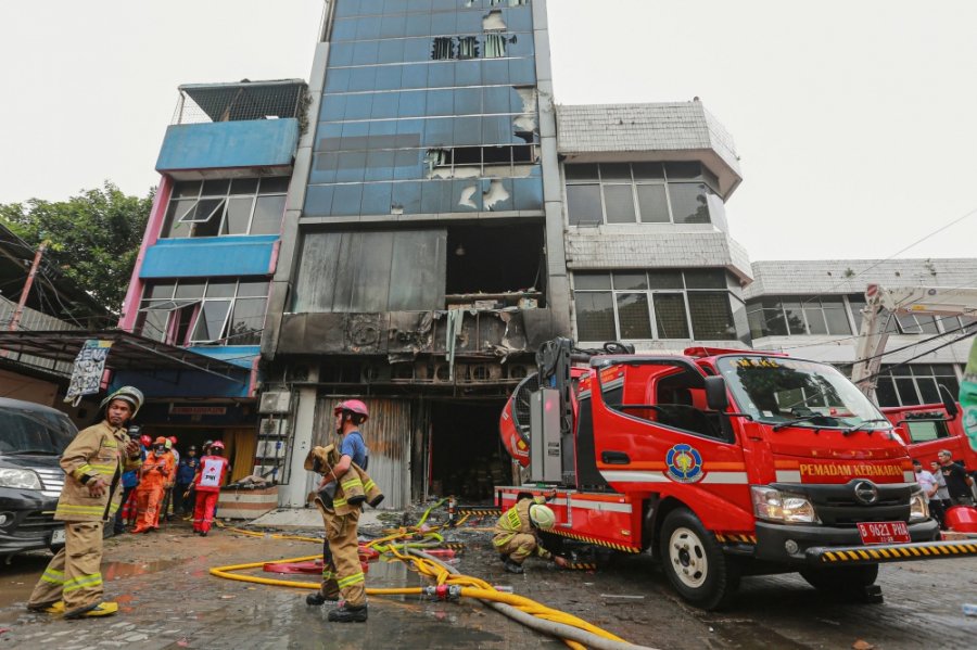   Fire at building in Indonesia