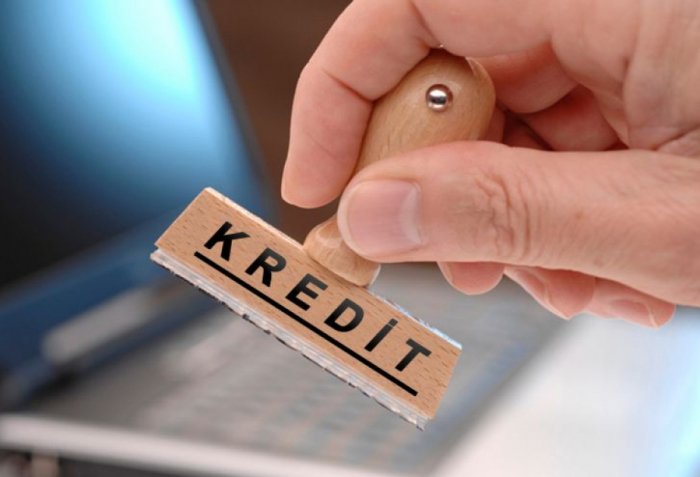    Kreditlərin 94,3 faizini banklar verib   