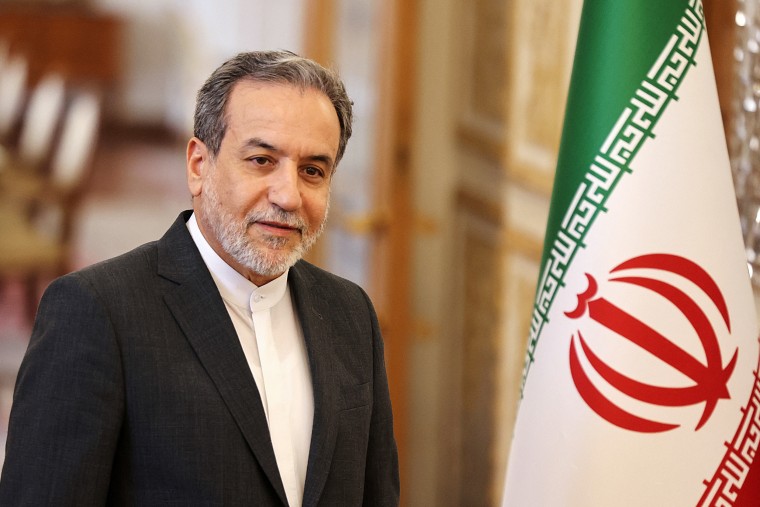 Iranian foreign minister to visit Russia