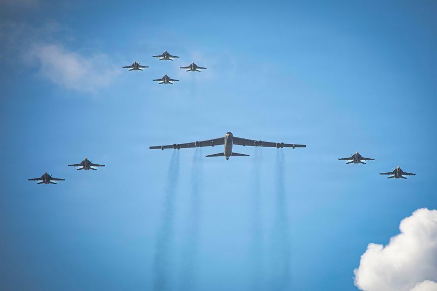About five US military jets spotted over sea near Venezuelan border