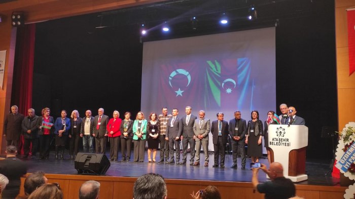 Dünya Azərbaycanlılarının Həmrəyliyi Günü İstanbulda qeyd olunub