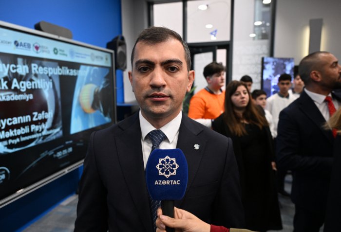   Satellite built by Azerbaijani schoolchildren to transmit IoT data from orbit for one year  