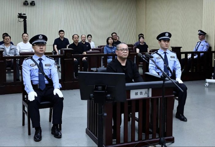 Former executive of Chinese financial firm executed for bribery