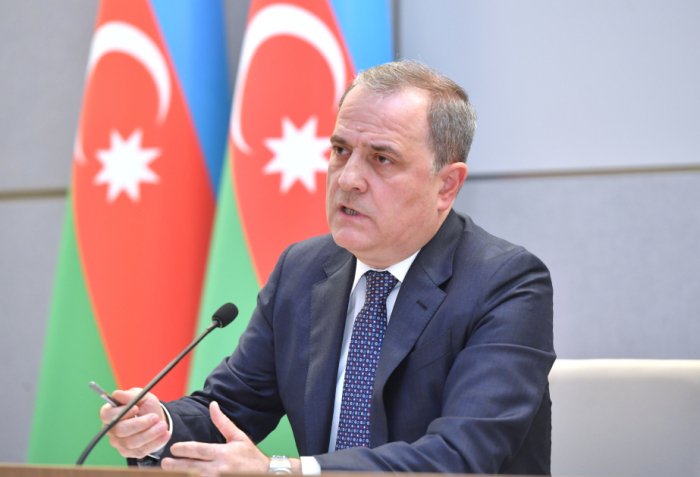 Azerbaijan sends humanitarian aid to Ukraine exceeding $44 million