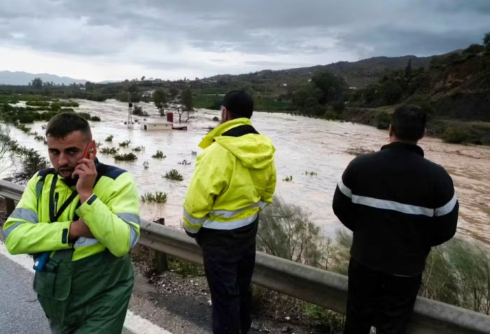 One dead, two missing in southern Spain as torrential rains cause flash floods