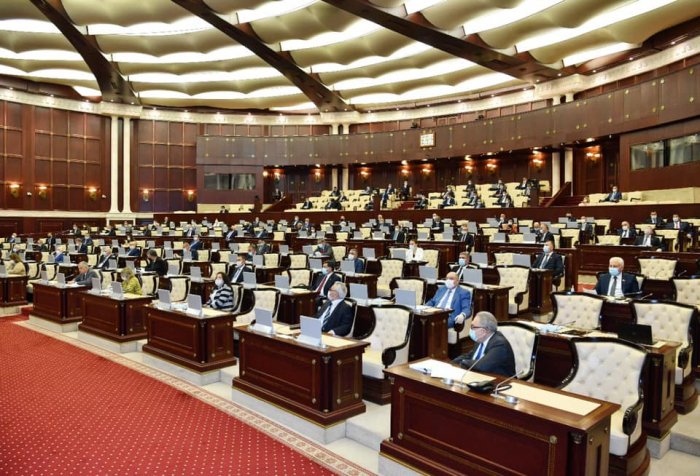 Məsafədən iş anlayışı əmək müqaviləsi ilə tənzimlənəcək