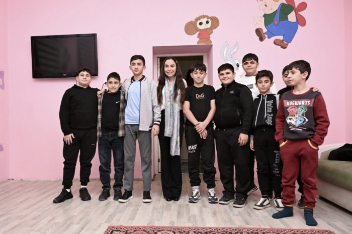 Leyla Əliyeva Səhiyyə Nazirliyi 5 saylı Uşaq Vərəm Sanatoriyasını ziyarət edib -  FOTOLAR 
