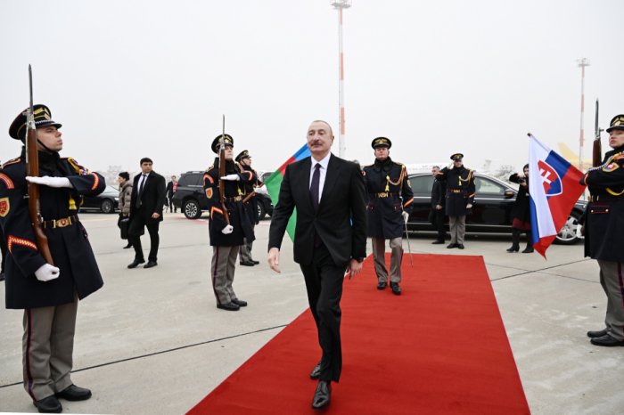  La visita oficial del Presidente Ilham Aliyev a Eslovaquia ha concluido 