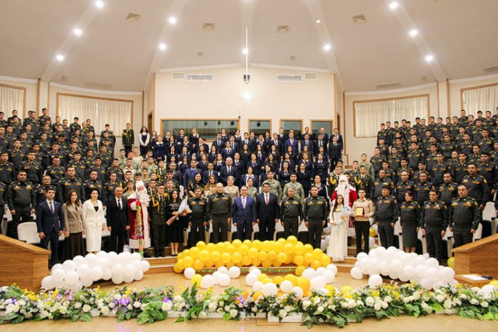 Ordumuzda bayram keçirilib