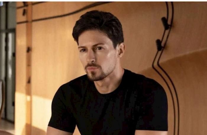 Durov Putinlə yeganə görüşünün detallarını açıqladı  
