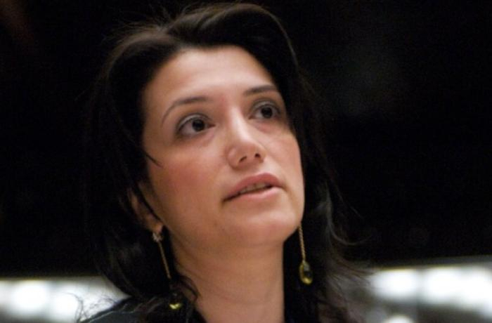 Gültəkin Hacıbəylinin Türkiyədən deportasiya olunmasına qərar verilib  

