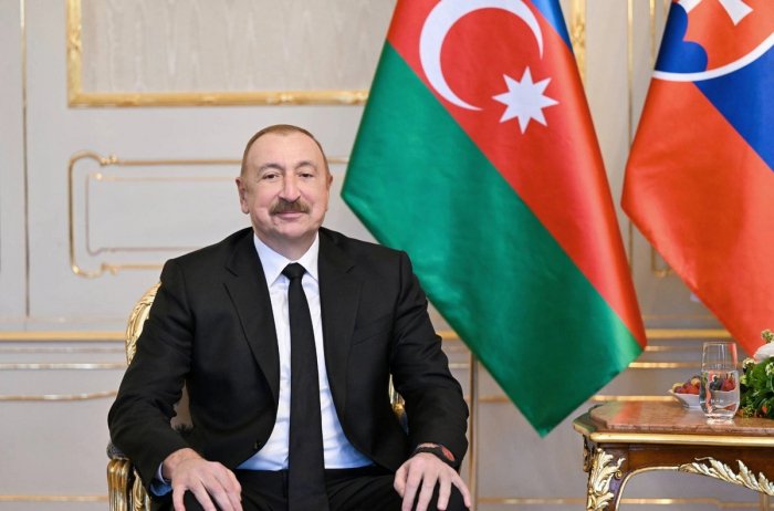   Ilham Aliyev lud seinen slowakischen Amtskollegen zu einem offiziellen Besuch nach Aserbaidschan ein  