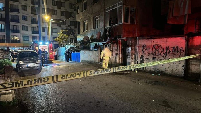 İstanbulda yanğın:    3 uşaq ölüb | FOTO/VİDEO  