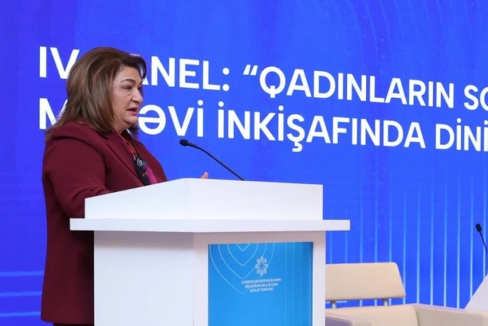    Hicran Hüseynova:    "Din xadimləri ailə məsələlərində maarifləndirmə işləri aparmalıdırlar"