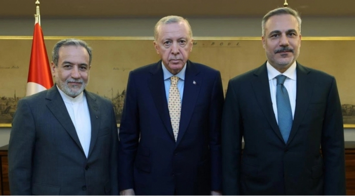 Ərdoğan Abbas Əraqçini qəbul edib  
