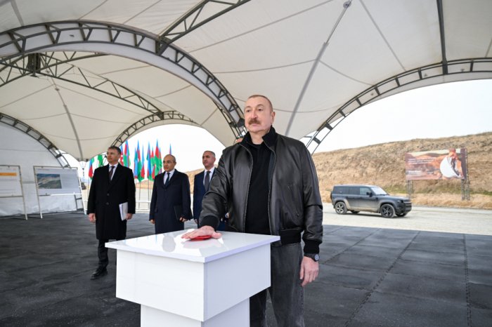  Dövlət başçısı “Dəmirli” Filiz Emalı Kompleksində   