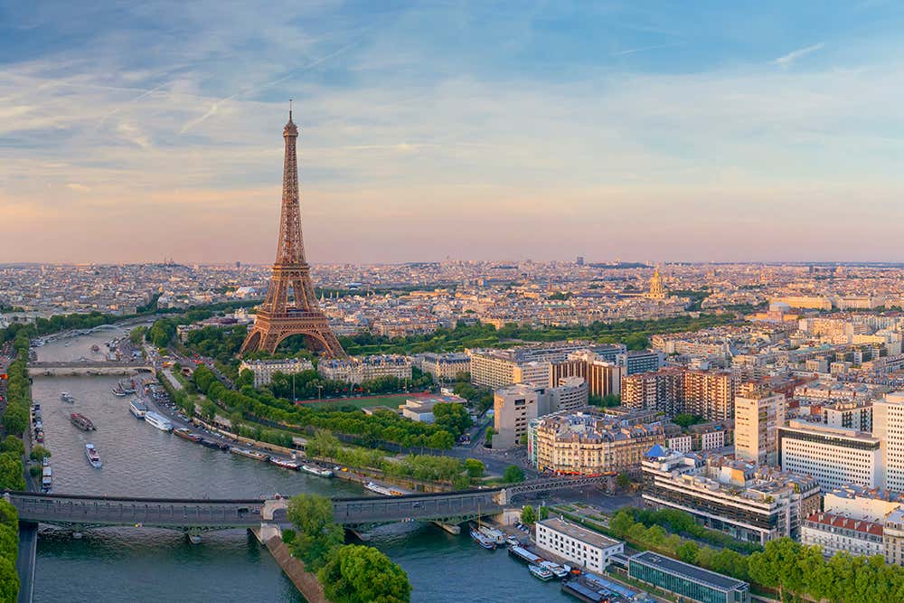 France records more deaths than births in 2025 for first time since WWII