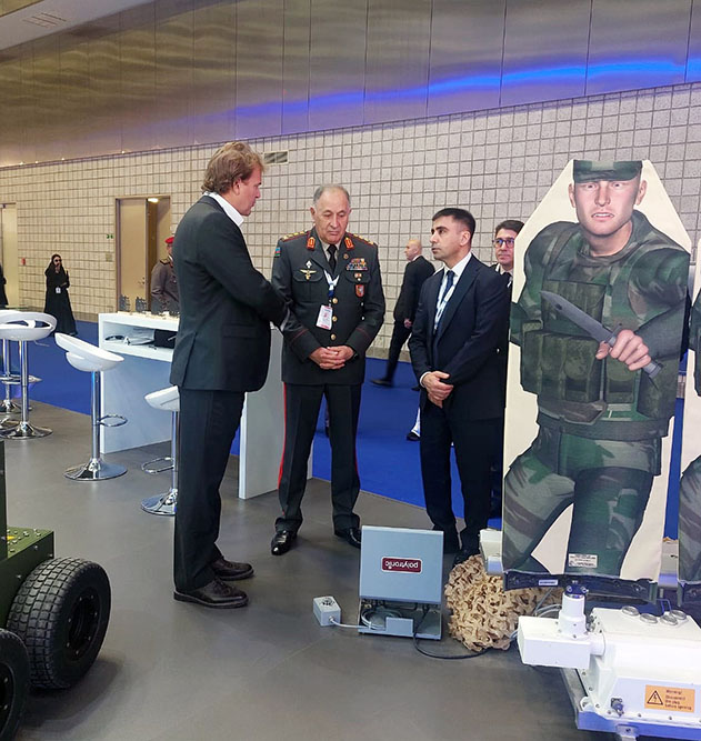   Generalstabschef der aserbaidschanischen Armee besucht Katar  