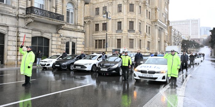   Azerbaijan observes moment of silence for 20 January martyrs  