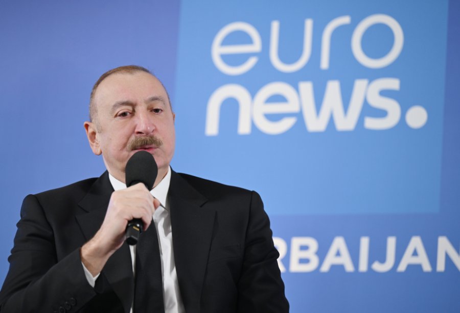     Ilham Aliyev:   Wir investieren in erneuerbare Energien, weil wir unser Land und unsere Region lebenswerter gestalten wollen  