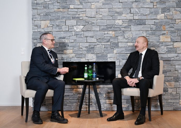   President Ilham Aliyev met with President of Dell Technologies for Europe, Middle East and Africa in Davos  