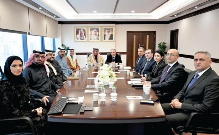   Generalstaatsanwalt Aserbaidschans besucht Bahrain  