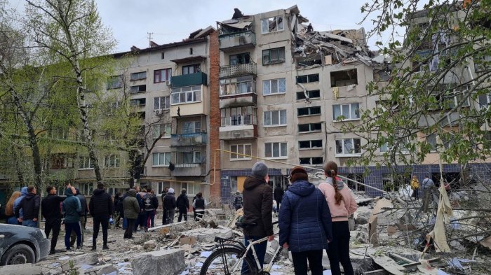   How Soviet urban planning is helping Russia freeze Ukraine -   iWONDER    