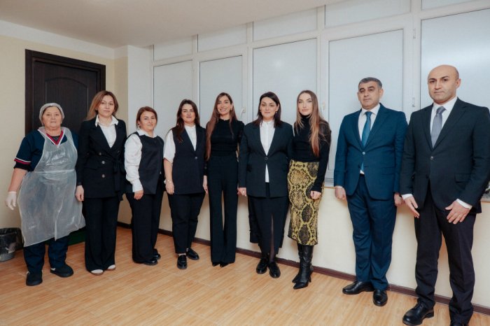 Arzu Əliyeva və Alena Əliyeva Sosial Reabilitasiya Müəssisəsini ziyarət ediblər |    FOTOLAR   