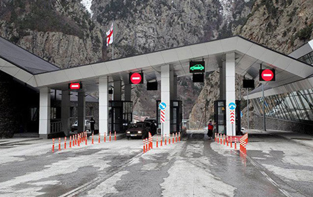 Gürcüstan və Ermənistanı Rusiya ilə birləşdirən yeganə quru yol bağlandı    I VİDEO   