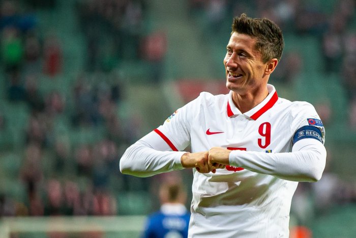   Robert Lewandowski hat ein offizielles Angebot von einem US-Vertreter erhalten  
