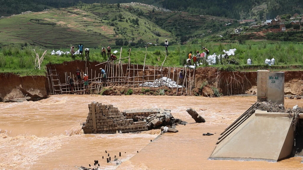 3 killed, over 28,000 affected as cyclone Fytia hits Madagascar