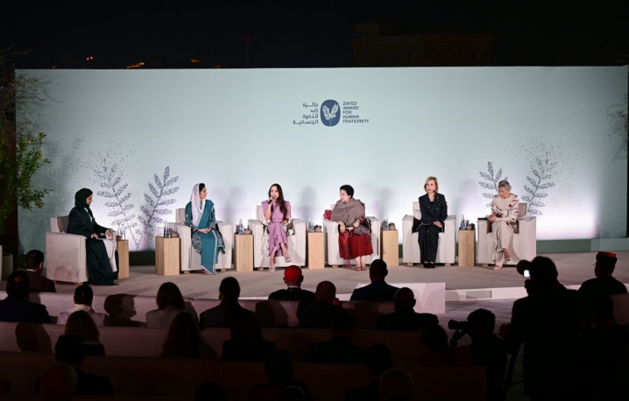   Leyla Aliyeva nimmt an der Veranstaltung in Abu Dhabi teil  
