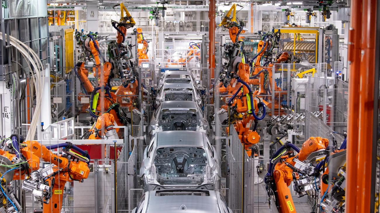  Deutsche Autoindustrie ist wieder zuversichtlicher 