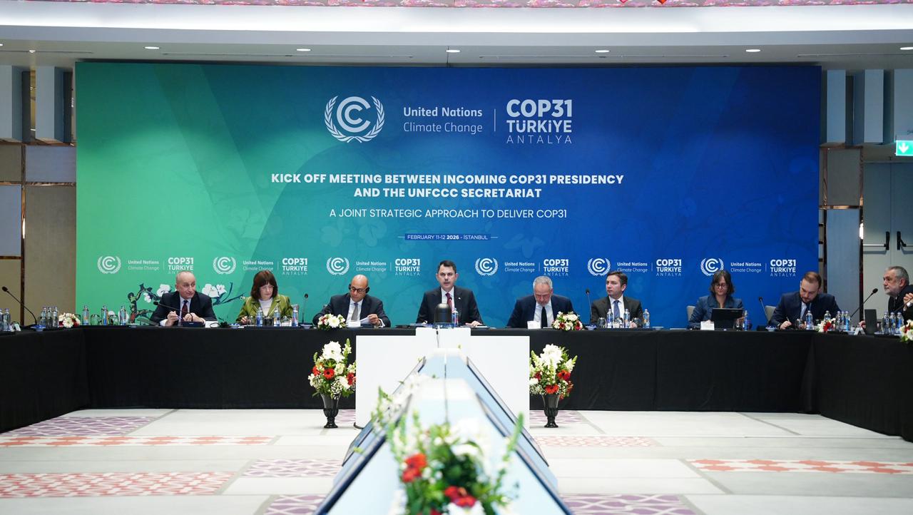   Aserbaidschan nimmt im Vorfeld der COP31 erstmals an einem strategischen Planungstreffen teil  