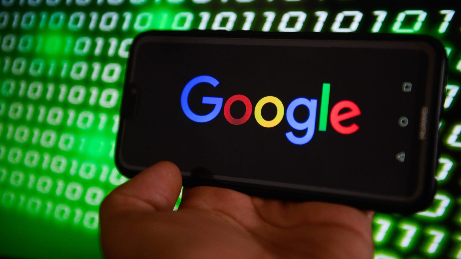   Iraner sollen Google-Geheimnisse an Teheran weitergegeben haben  