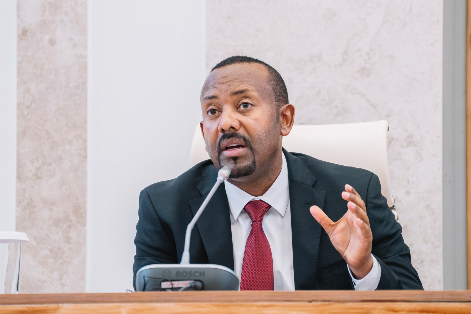 Ethiopian PM arrives in Azerbaijan on official visit
