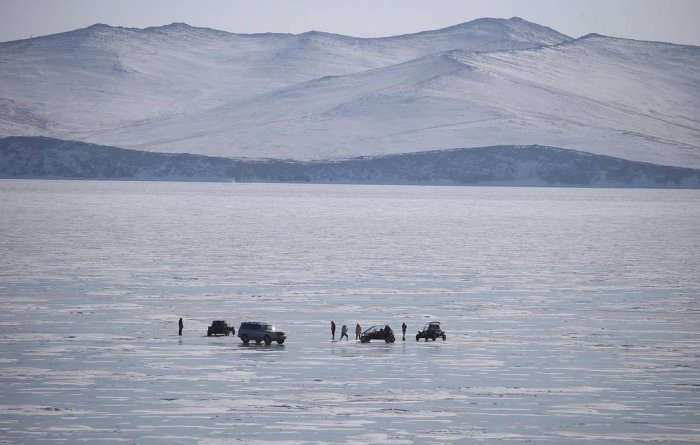   7 Chinese tourists drowned after vehicle sinks in Russia