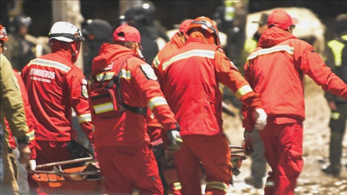 15 dead in Bolivian plane crash on highway